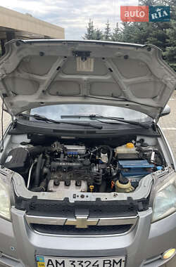 Седан Chevrolet Aveo 2007 в 