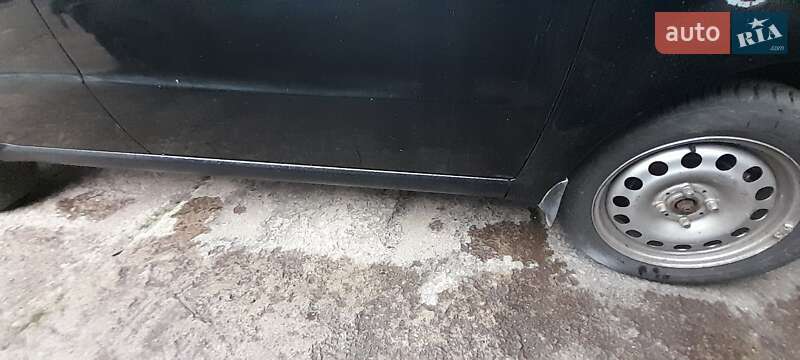 Седан Chevrolet Aveo 2006 в Каменском