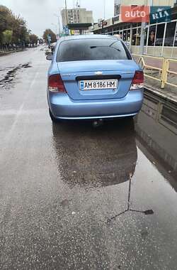 Седан Chevrolet Aveo 2005 в Коростені