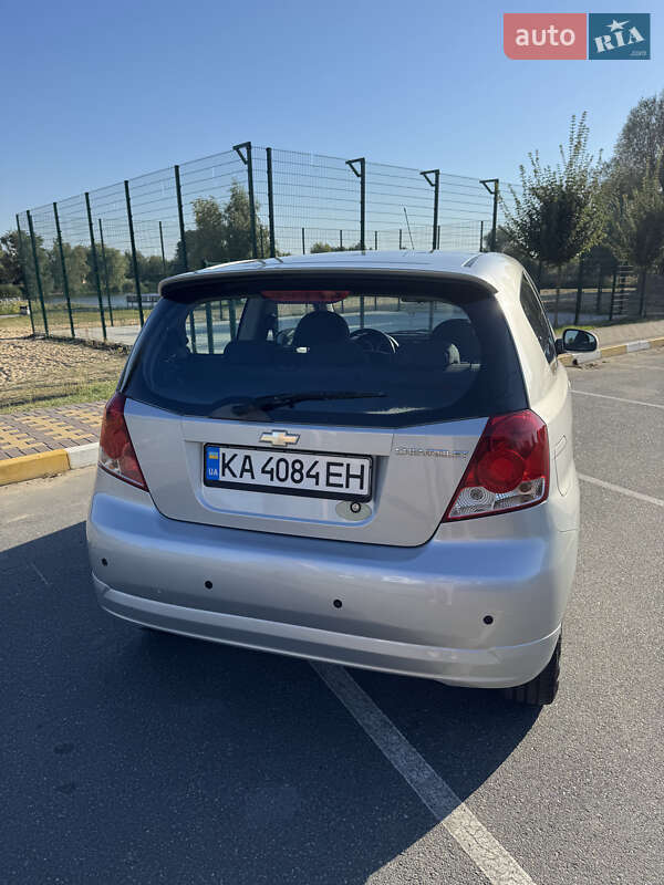 Хэтчбек Chevrolet Aveo 2006 в Киеве