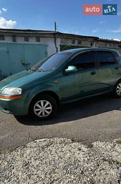 Хэтчбек Chevrolet Aveo 2005 в Харькове