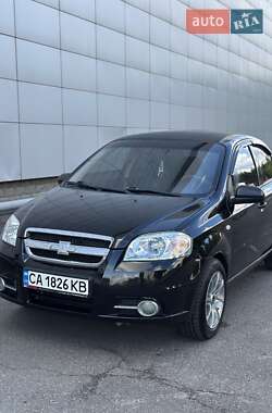 Седан Chevrolet Aveo 2010 в Броварах