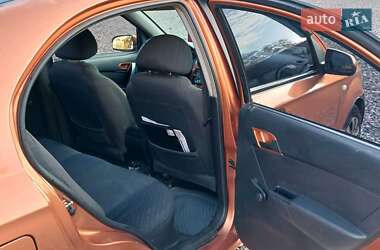 Седан Chevrolet Aveo 2006 в 