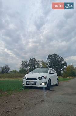 Хетчбек Chevrolet Aveo 2012 в Запоріжжі