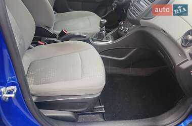 Хэтчбек Chevrolet Aveo 2012 в 