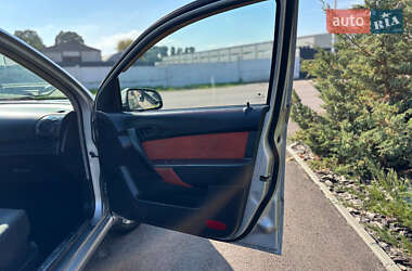 Седан Chevrolet Aveo 2006 в 