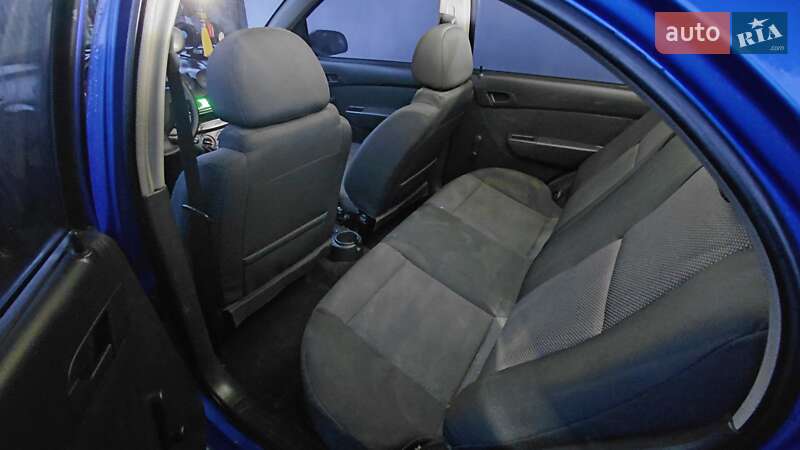 Седан Chevrolet Aveo 2011 в Виннице