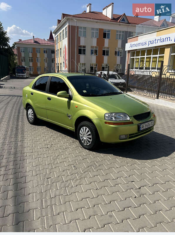 Chevrolet Aveo 2005