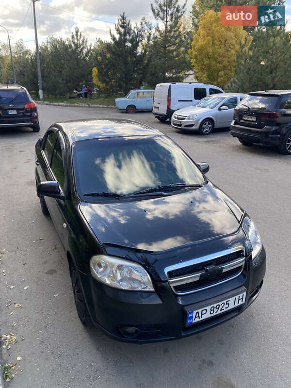 Седан Chevrolet Aveo 2013 в Запорожье