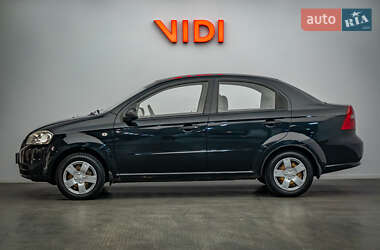 Седан Chevrolet Aveo 2011 в 