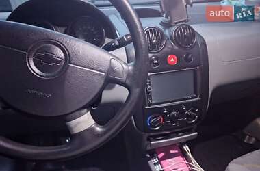 Седан Chevrolet Aveo 2005 в 