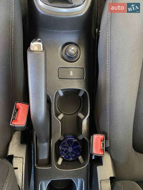 Хэтчбек Chevrolet Aveo 2012 в Николаеве фото 27 Хэтчбек Chevrolet Aveo 2012 в Николаеве