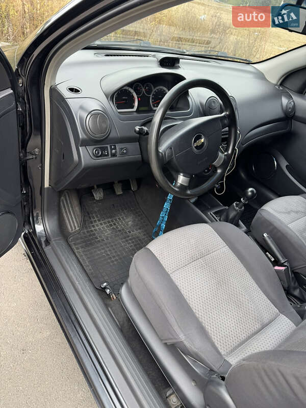 Хэтчбек Chevrolet Aveo 2008 в Киеве фото 11 Хэтчбек Chevrolet Aveo 2008 в Киеве