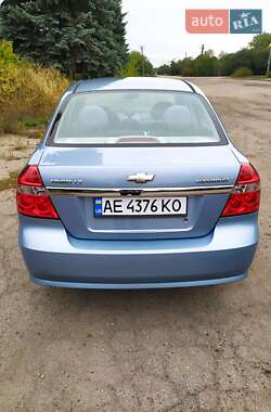 Седан Chevrolet Aveo 2008 в Каменском