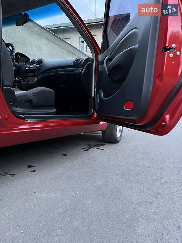 Хэтчбек Chevrolet Aveo 2008 в Перечине фото 12 Хэтчбек Chevrolet Aveo 2008 в Перечине