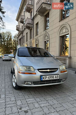 Седан Chevrolet Aveo 2004 в Запоріжжі