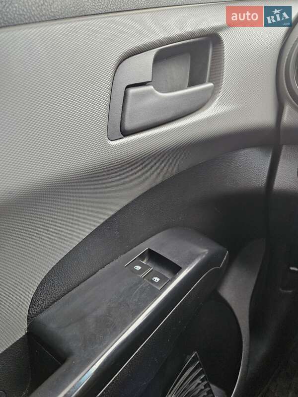 Седан Chevrolet Aveo 2012 в Овручі фото 3 Седан Chevrolet Aveo 2012 в Овручі