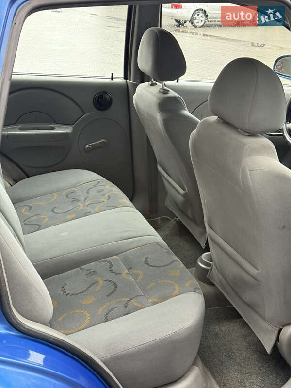 Хетчбек Chevrolet Aveo 2005 в Сумах