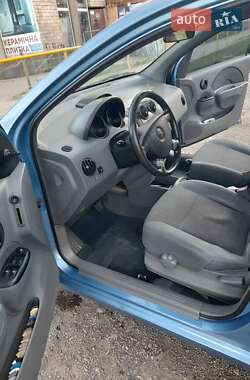 Седан Chevrolet Aveo 2005 в 