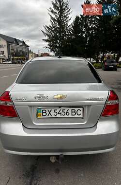 Седан Chevrolet Aveo 2011 в 