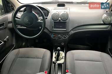 Седан Chevrolet Aveo 2011 в 