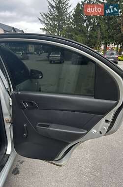 Седан Chevrolet Aveo 2011 в 