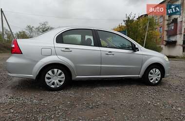 Седан Chevrolet Aveo 2008 в 
