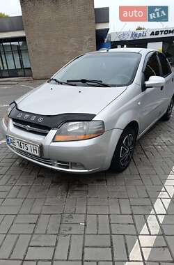 Седан Chevrolet Aveo 2006 в Каменском