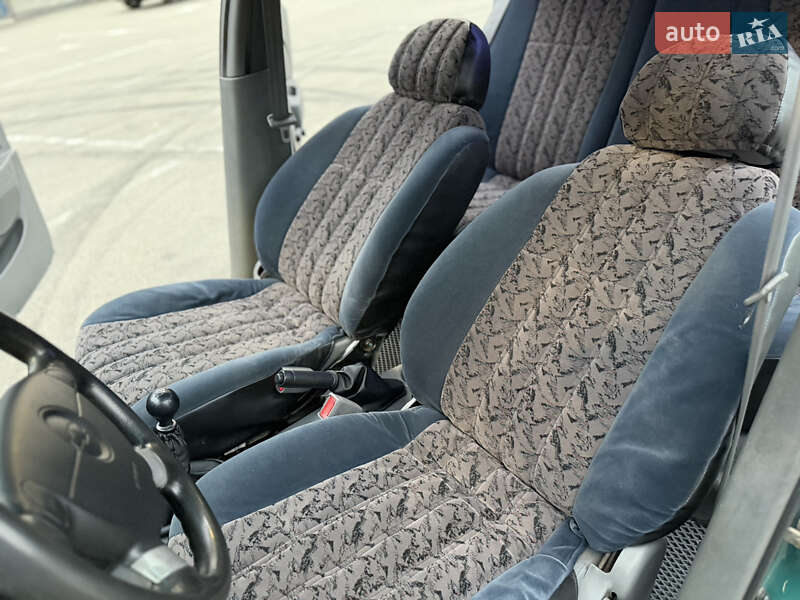 Седан Chevrolet Aveo 2004 в Киеве