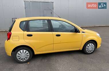 Хэтчбек Chevrolet Aveo 2008 в  фото 6 Хэтчбек Chevrolet Aveo 2008 в