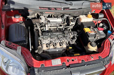 Седан Chevrolet Aveo 2006 в  фото 13 Седан Chevrolet Aveo 2006 в