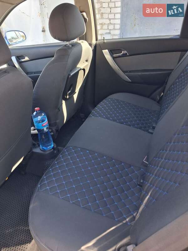 Хэтчбек Chevrolet Aveo 2008 в Николаеве фото 12 Хэтчбек Chevrolet Aveo 2008 в Николаеве