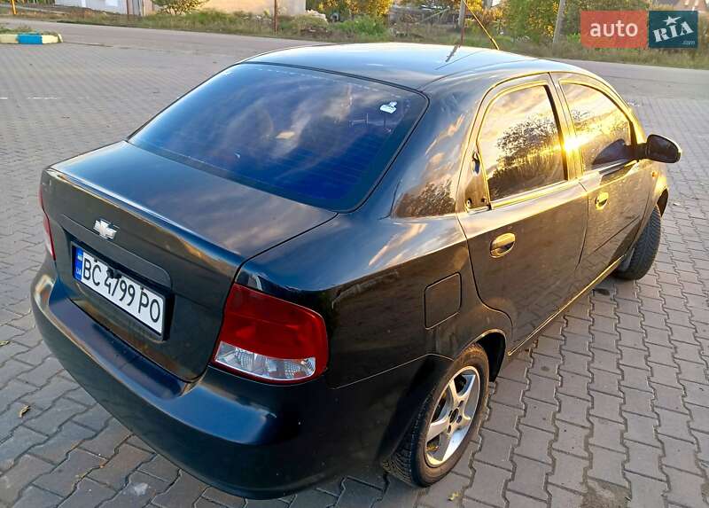 Седан Chevrolet Aveo 2005 в Раздельной фото 7 Седан Chevrolet Aveo 2005 в Раздельной