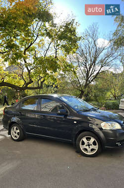 Седан Chevrolet Aveo 2011 в 