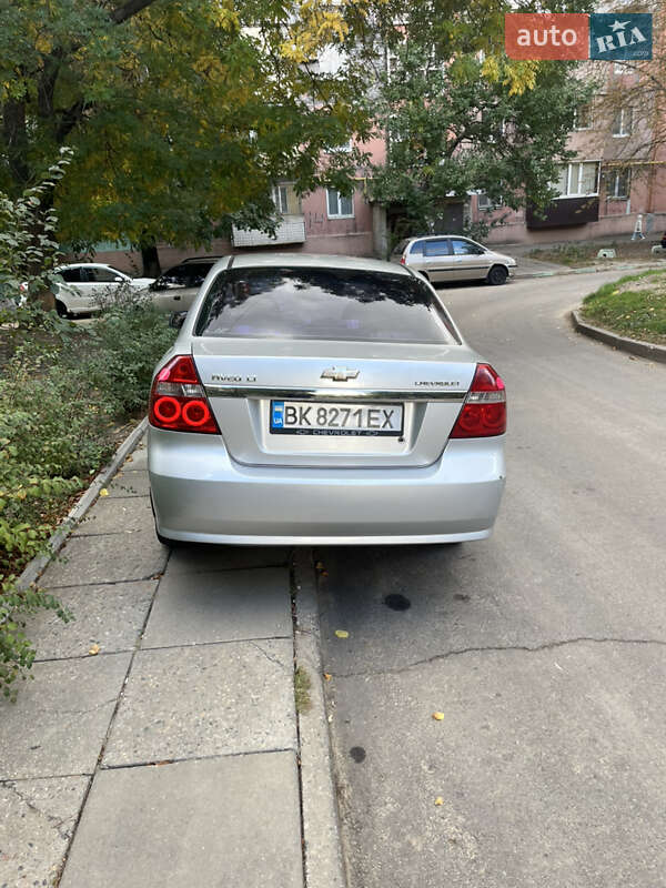 Седан Chevrolet Aveo 2008 в Запорожье фото 5 Седан Chevrolet Aveo 2008 в Запорожье