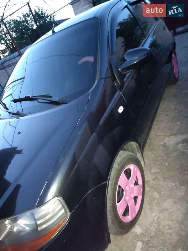 Хэтчбек Chevrolet Aveo 2005 в Николаеве фото 2 Хэтчбек Chevrolet Aveo 2005 в Николаеве