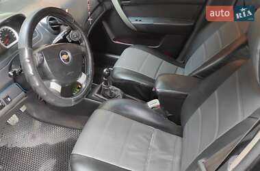 Седан Chevrolet Aveo 2006 в  фото 13 Седан Chevrolet Aveo 2006 в