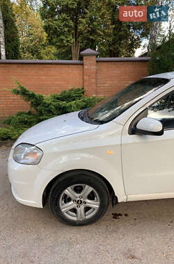 Седан Chevrolet Aveo 2006 в 