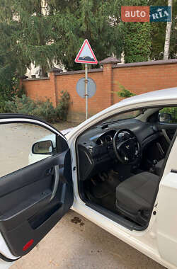 Седан Chevrolet Aveo 2006 в 