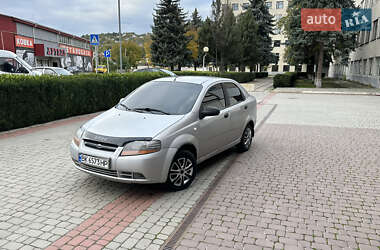 Седан Chevrolet Aveo 2005 в Могилев-Подольске