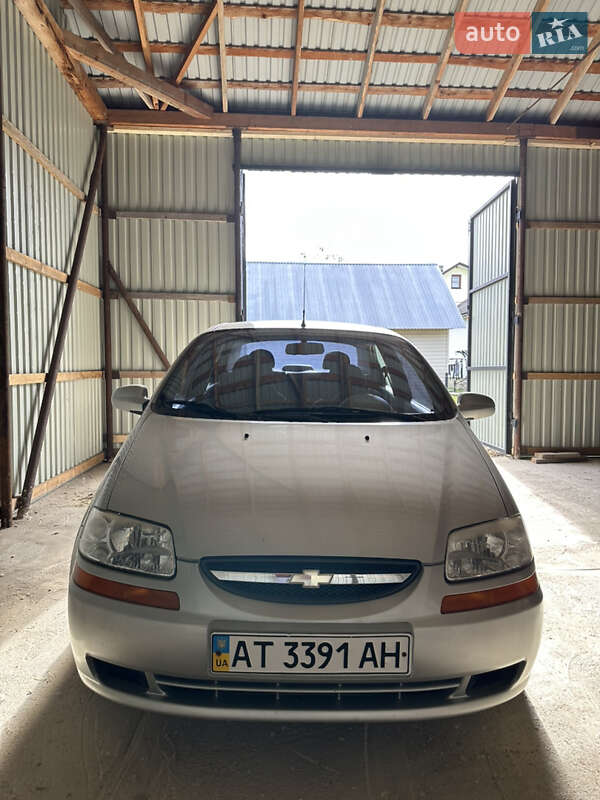 Седан Chevrolet Aveo 2004 в Рожнятові фото 2 Седан Chevrolet Aveo 2004 в Рожнятові