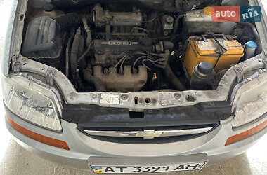 Седан Chevrolet Aveo 2004 в  фото 11 Седан Chevrolet Aveo 2004 в