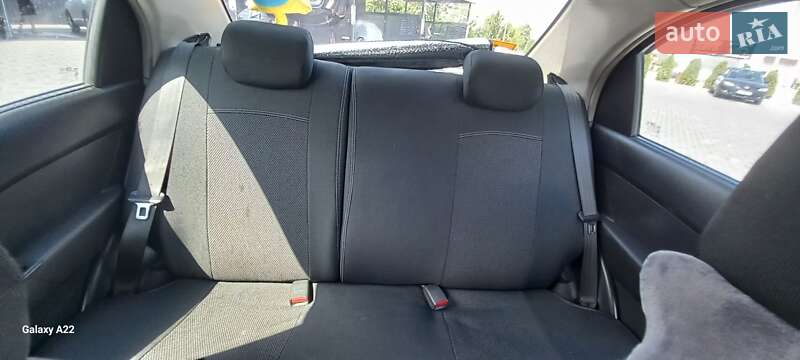 Седан Chevrolet Aveo 2006 в Запорожье