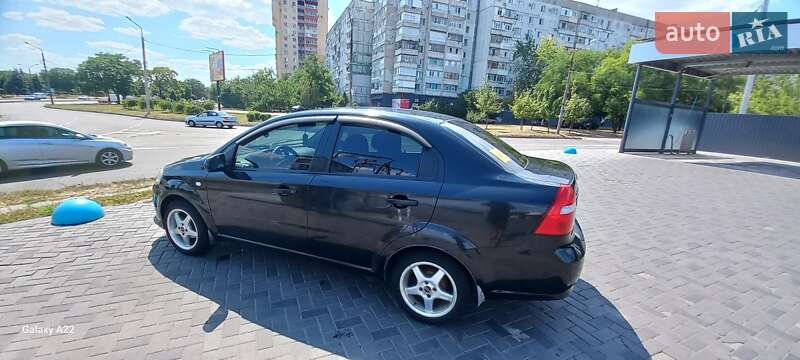 Седан Chevrolet Aveo 2006 в Запорожье
