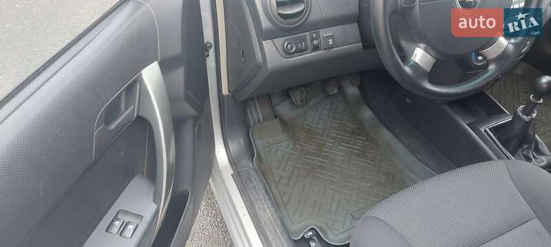 Седан Chevrolet Aveo 2006 в Буче