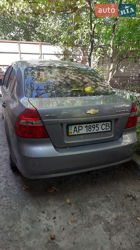 Седан Chevrolet Aveo 2011 в Запоріжжі