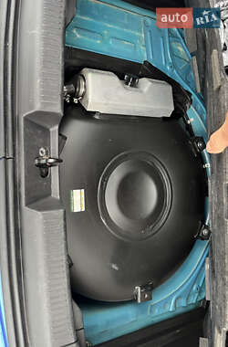 Хетчбек Chevrolet Aveo 2012 в 