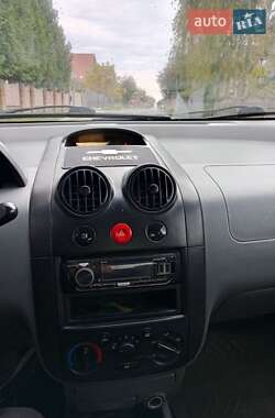 Седан Chevrolet Aveo 2005 в 