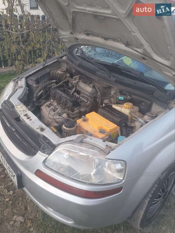Седан Chevrolet Aveo 2004 в Коломые фото 12 Седан Chevrolet Aveo 2004 в Коломые