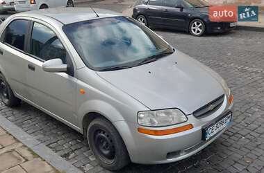 Седан Chevrolet Aveo 2004 в Черновцах